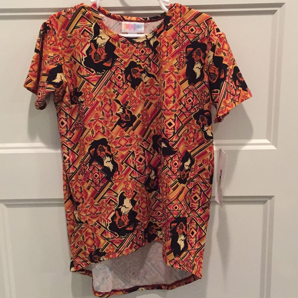 Lularoe Scar Gracie Tee 6